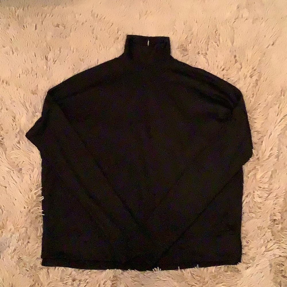 Rag & Bone New York - Black Turtleneck Sweater.   Size Small